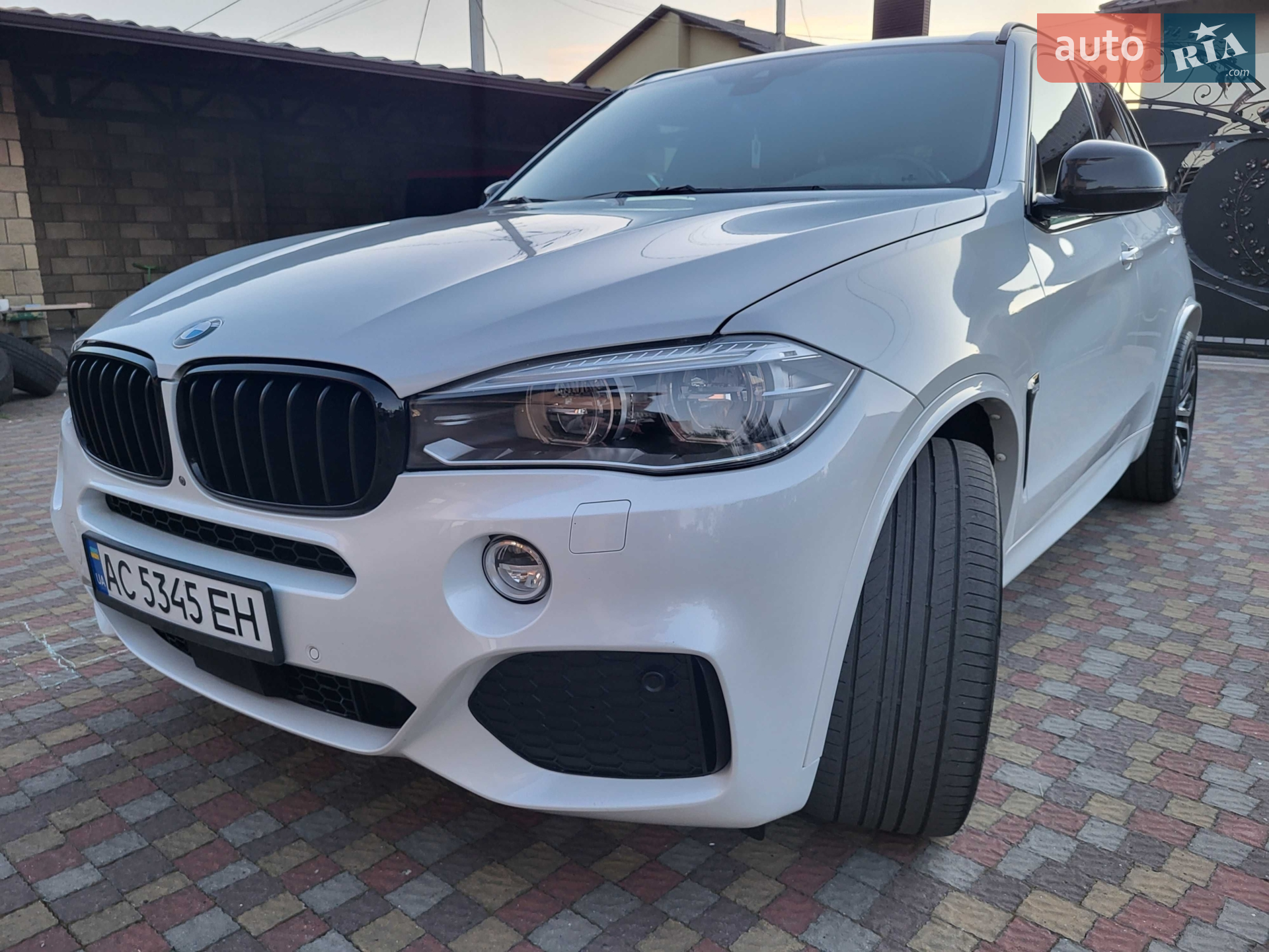 2016 BMW X5 - мініатюра 4