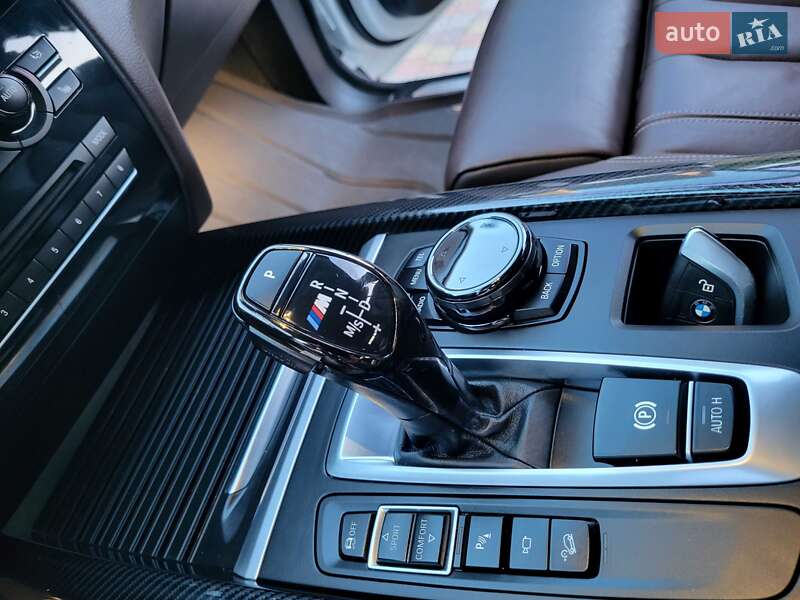 Позашляховик / Кросовер BMW X5 2016 в Луцьку