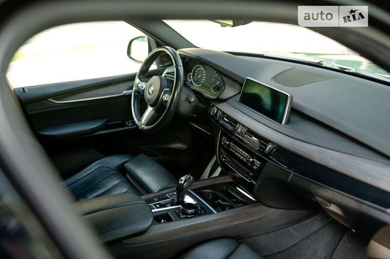Внедорожник / Кроссовер BMW X5 2015 в Львове