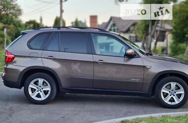 Позашляховик / Кросовер BMW X5 2011 в Вінниці