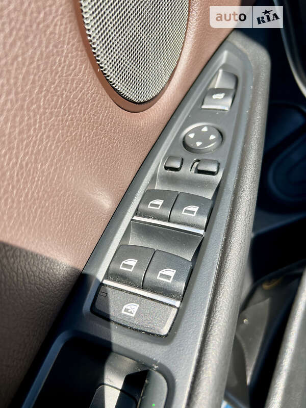 Внедорожник / Кроссовер BMW X5 2014 в Стрые