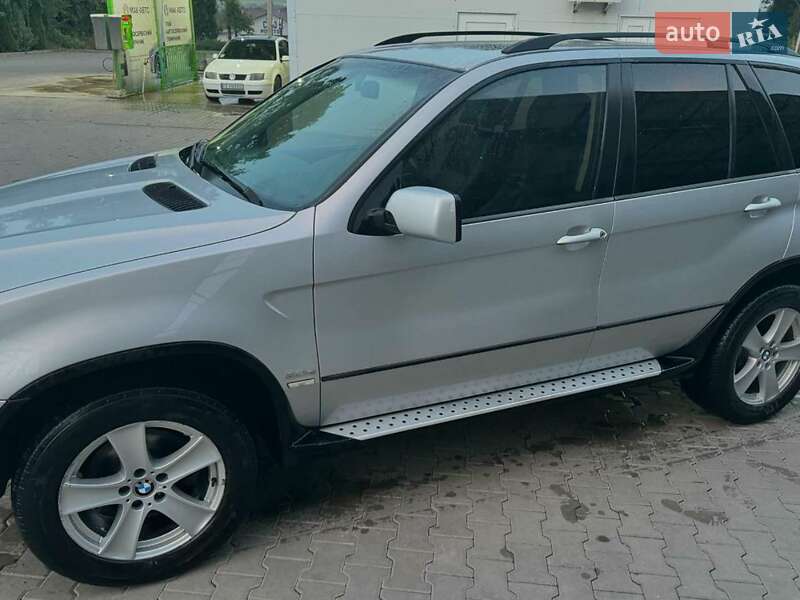 Внедорожник / Кроссовер BMW X5 2005 в Кицмани