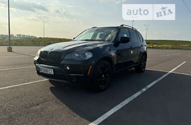 Внедорожник / Кроссовер BMW X5 2010 в Ровно