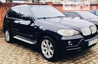 Позашляховик / Кросовер BMW X5 2010 в Івано-Франківську