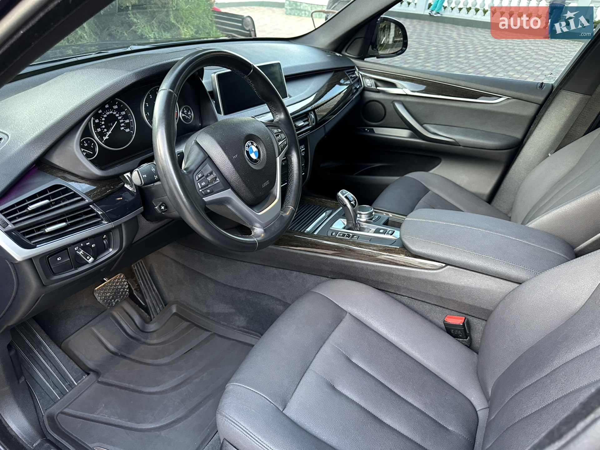 2018 BMW X5 - мініатюра 3