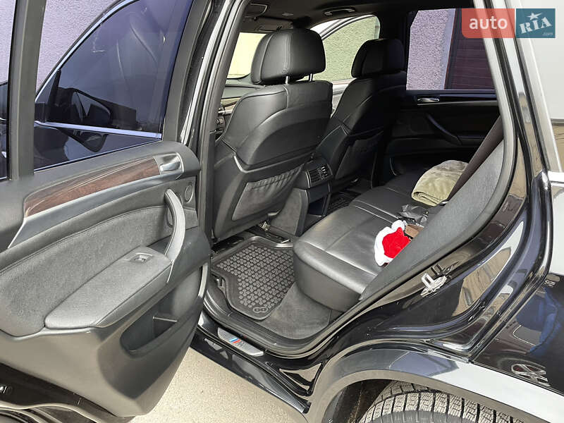 Внедорожник / Кроссовер BMW X5 2012 в Бережанах