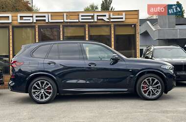 Внедорожник / Кроссовер BMW X5 2024 в Киеве