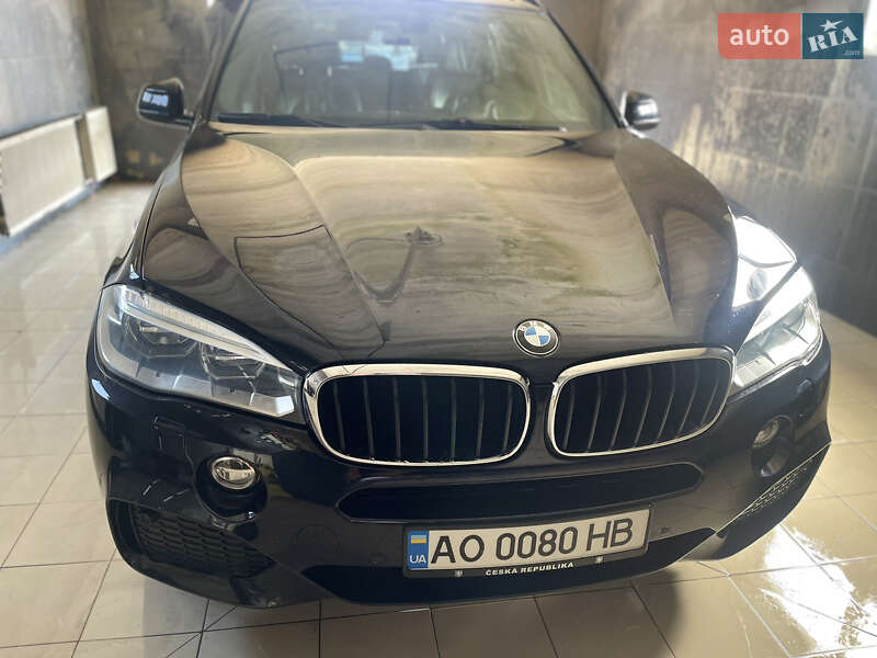 Внедорожник / Кроссовер BMW X5 2014 в Ужгороде