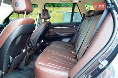 Позашляховик / Кросовер BMW X5 2017 в 