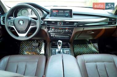 Позашляховик / Кросовер BMW X5 2017 в 
