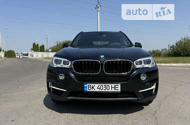 Внедорожник / Кроссовер BMW X5 2016 в Ровно