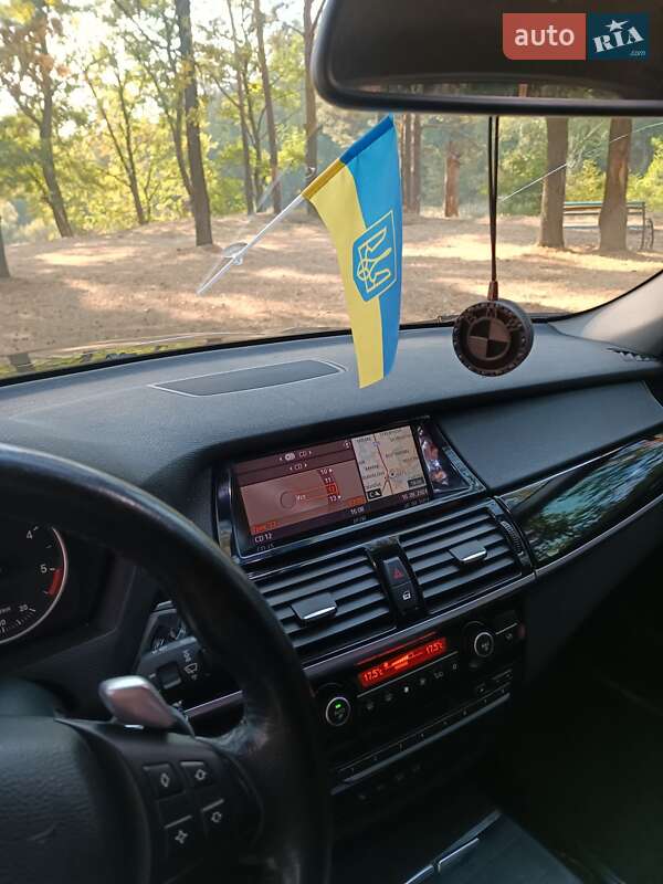 Внедорожник / Кроссовер BMW X5 2010 в Кролевце фото 23 Внедорожник / Кроссовер BMW X5 2010 в Кролевце