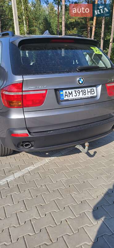 Внедорожник / Кроссовер BMW X5 2009 в Коростене