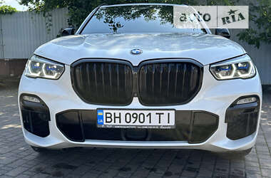 Внедорожник / Кроссовер BMW X5 2021 в 
