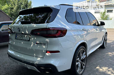 Внедорожник / Кроссовер BMW X5 2021 в 