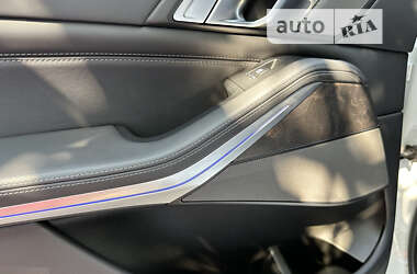 Внедорожник / Кроссовер BMW X5 2021 в 