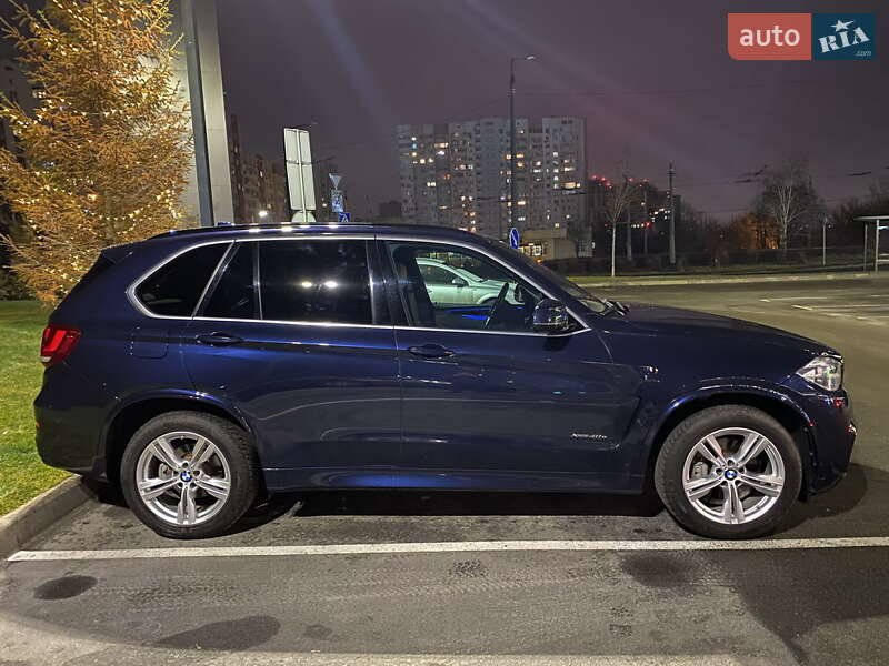 Внедорожник / Кроссовер BMW X5 2016 в Покрове