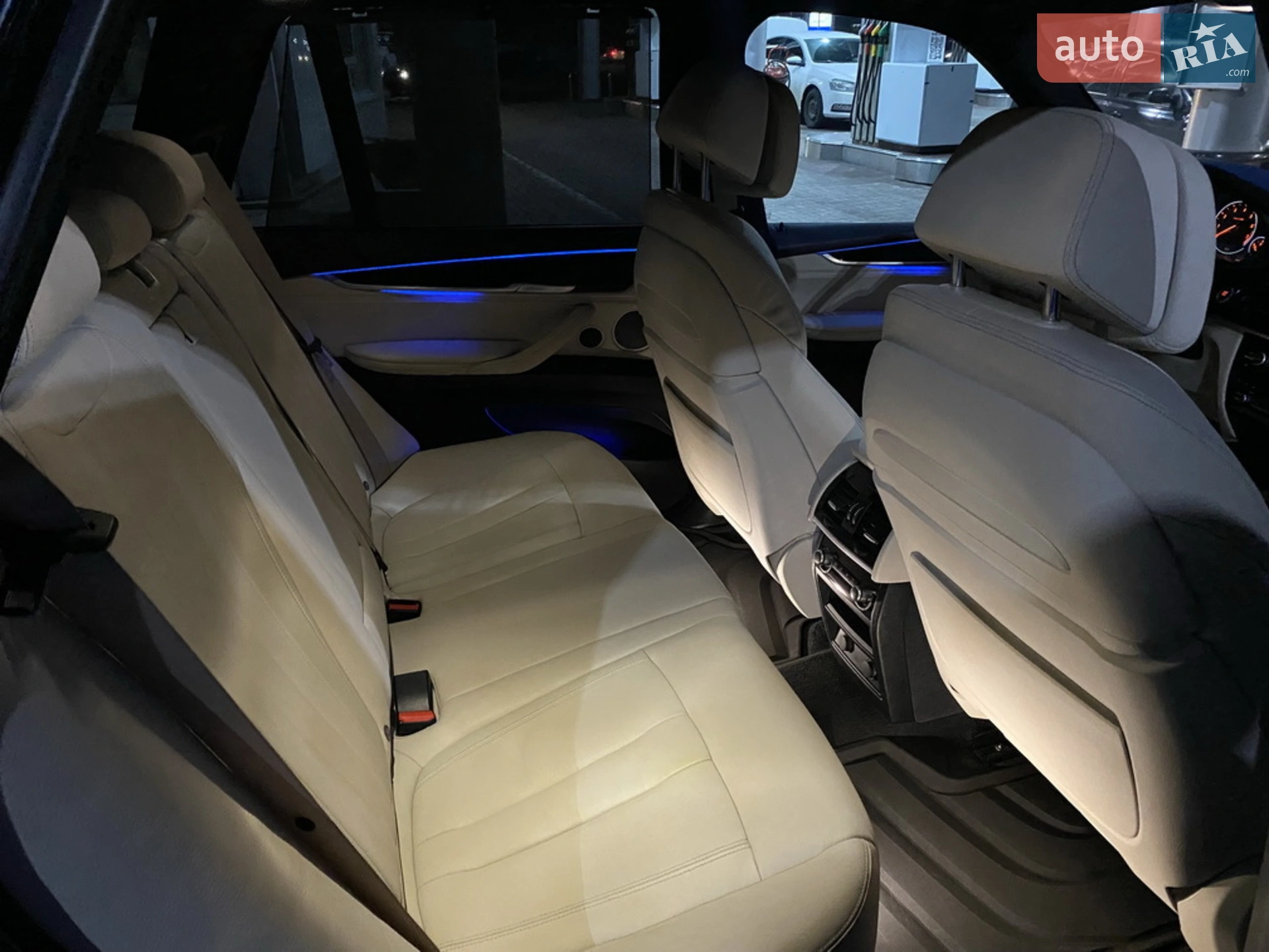 2016 BMW X5 - мініатюра 14