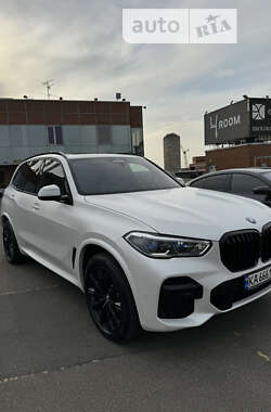 Позашляховик / Кросовер BMW X5 2022 в Києві