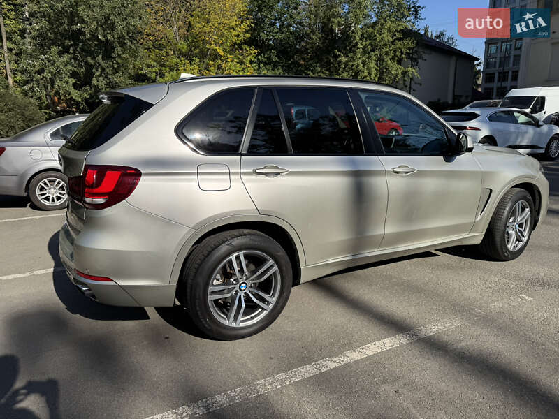 Внедорожник / Кроссовер BMW X5 2016 в Черновцах