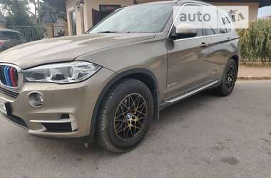 Внедорожник / Кроссовер BMW X5 2017 в Золочеве