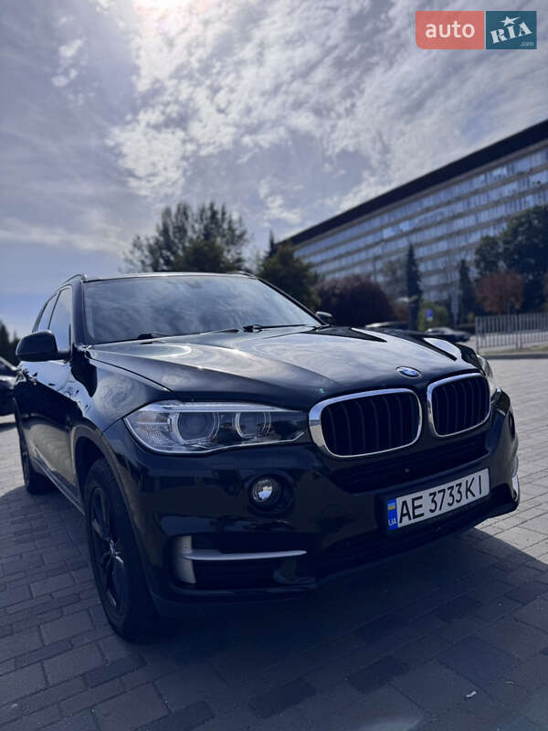 Внедорожник / Кроссовер BMW X5 2015 в Днепре