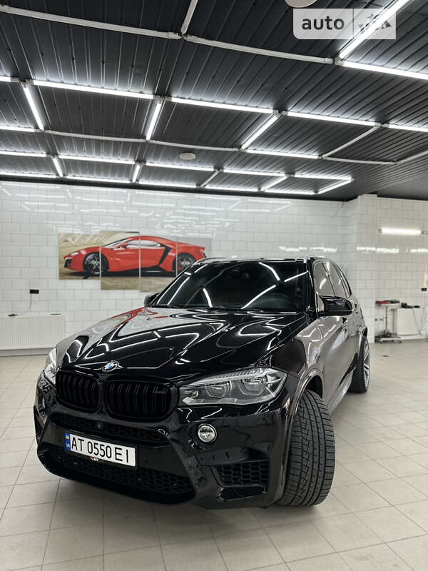 Позашляховик / Кросовер BMW X5 2015 в Івано-Франківську