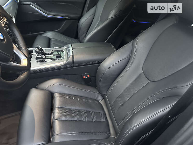 Внедорожник / Кроссовер BMW X5 2022 в Львове