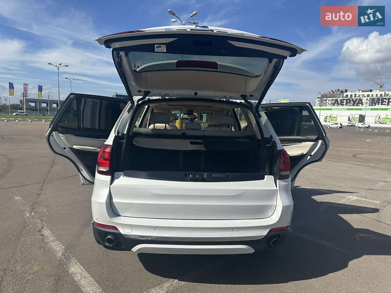 Внедорожник / Кроссовер BMW X5 2014 в Одессе