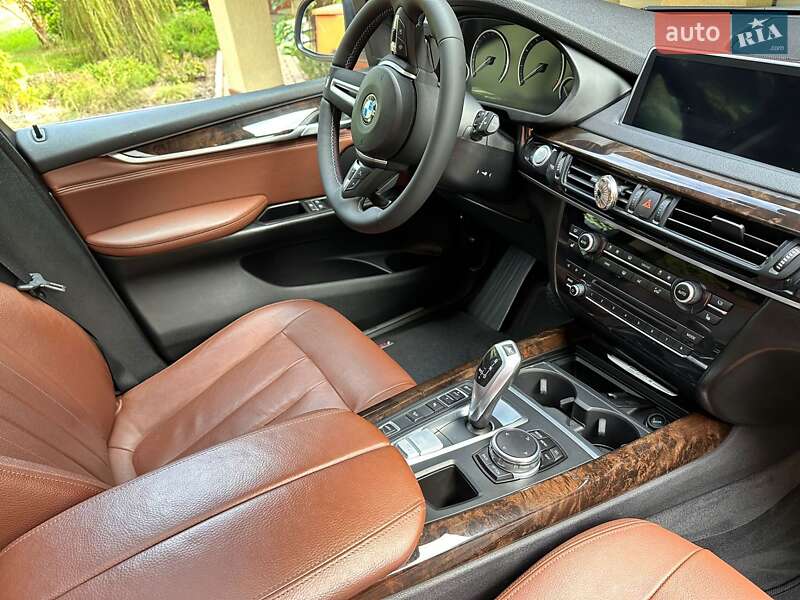 Внедорожник / Кроссовер BMW X5 2015 в Львове