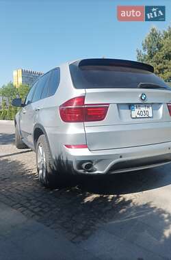 Внедорожник / Кроссовер BMW X5 2011 в 