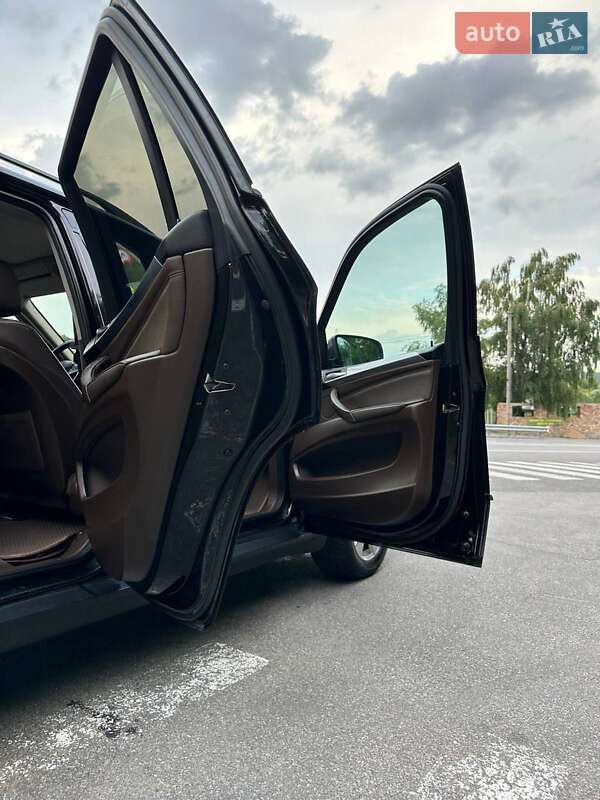 Позашляховик / Кросовер BMW X5 2011 в Могилів-Подільському