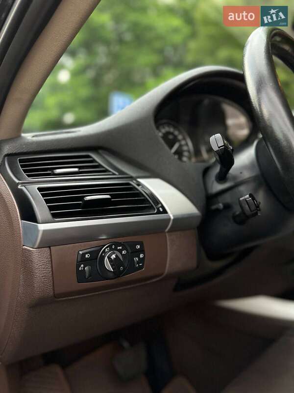 Позашляховик / Кросовер BMW X5 2011 в Могилів-Подільському