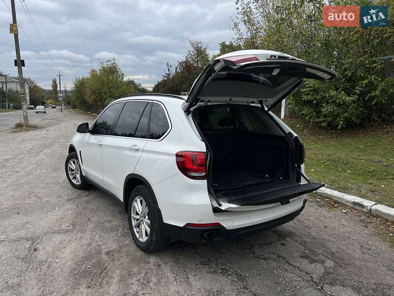 Внедорожник / Кроссовер BMW X5 2016 в Черкассах