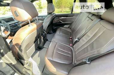 Внедорожник / Кроссовер BMW X5 2014 в Звягеле