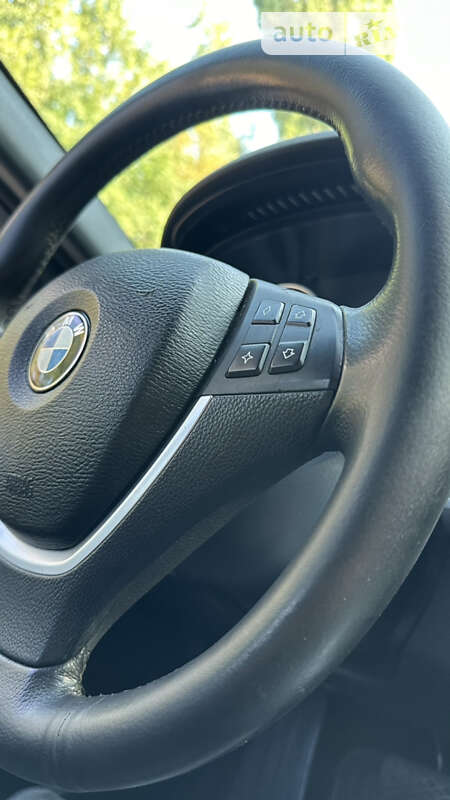 Позашляховик / Кросовер BMW X5 2009 в Львові