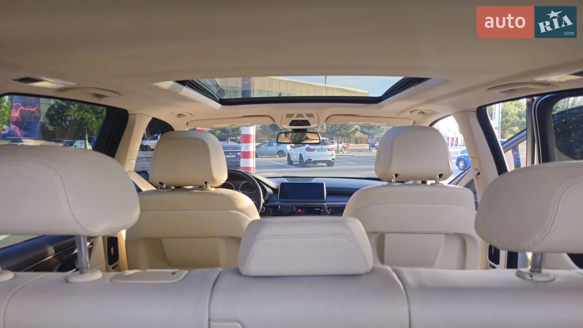 2015 BMW X5 - мініатюра 17