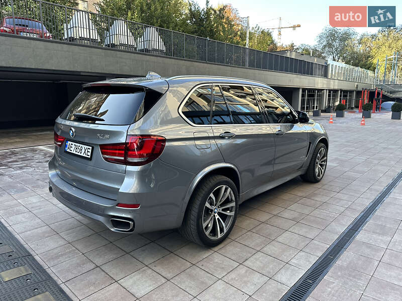 Позашляховик / Кросовер BMW X5 2016 в Дніпрі