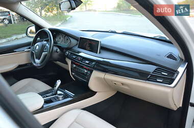 Внедорожник / Кроссовер BMW X5 2016 в 