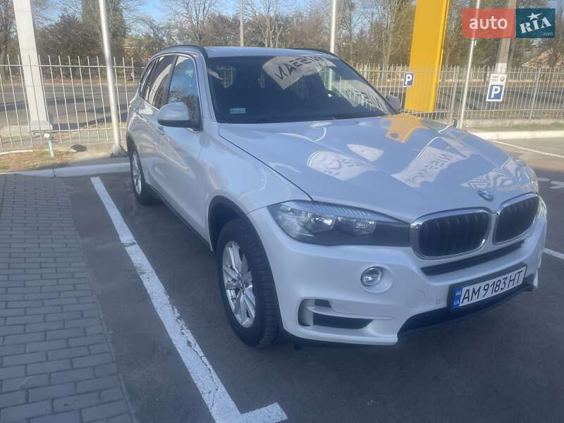 Внедорожник / Кроссовер BMW X5 2014 в Житомире