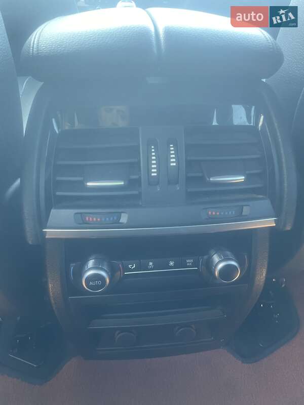 Внедорожник / Кроссовер BMW X5 2014 в Житомире
