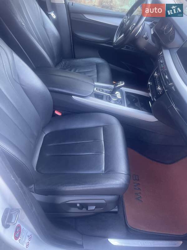 Внедорожник / Кроссовер BMW X5 2014 в Житомире