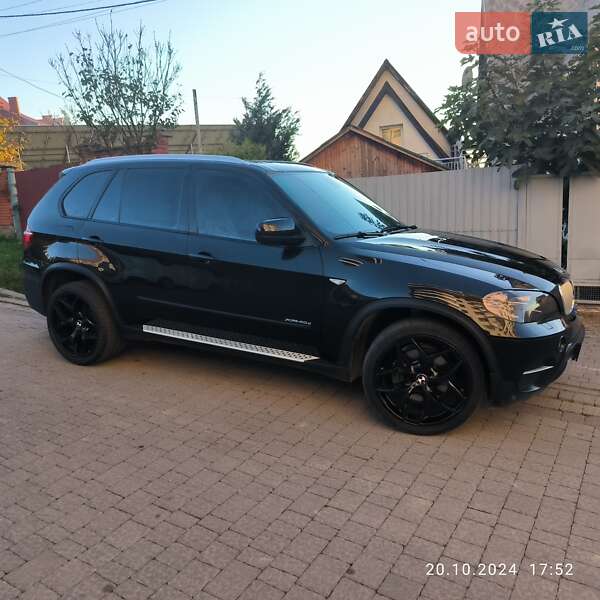 Внедорожник / Кроссовер BMW X5 2013 в Ужгороде