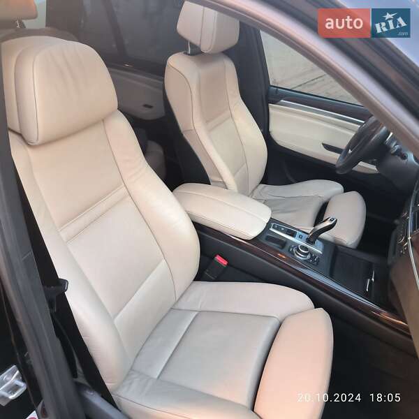 Внедорожник / Кроссовер BMW X5 2013 в Ужгороде