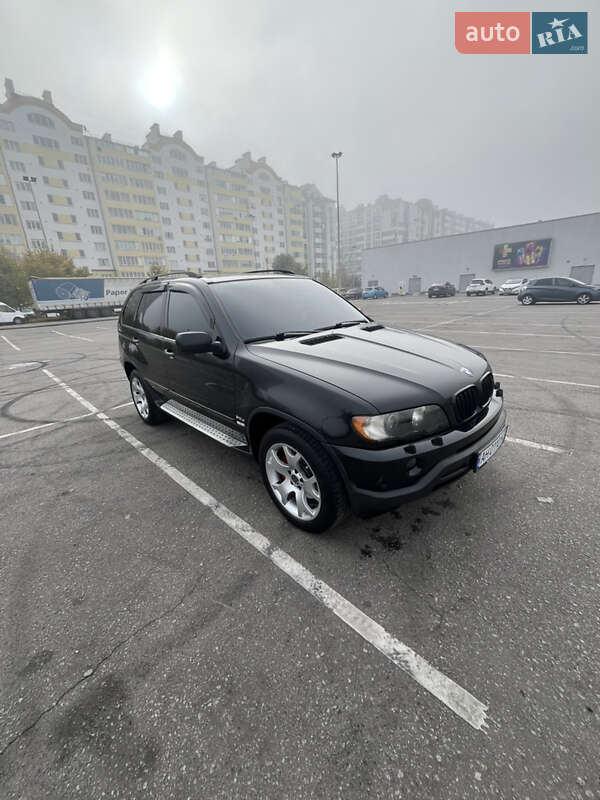 Позашляховик / Кросовер BMW X5 2003 в Івано-Франківську