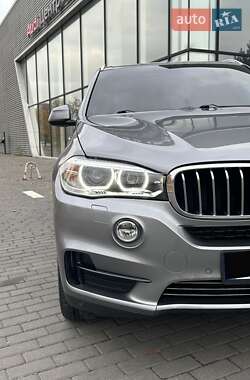 Внедорожник / Кроссовер BMW X5 2014 в 