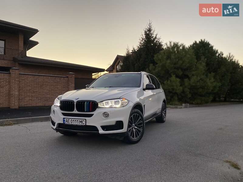 Внедорожник / Кроссовер BMW X5 2018 в 