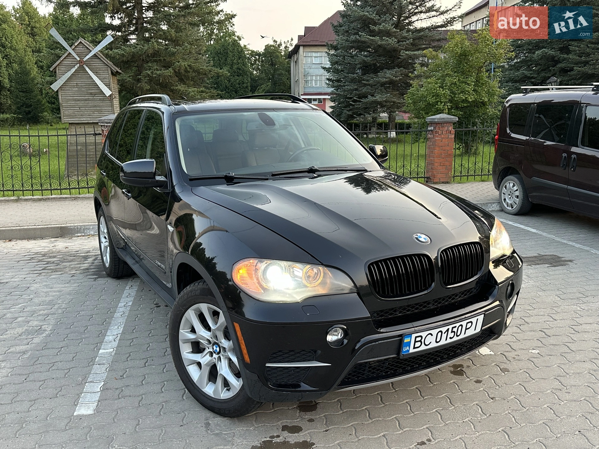 2010 BMW X5 - мініатюра 22