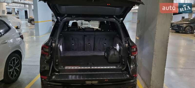 Внедорожник / Кроссовер BMW X5 2020 в Запорожье