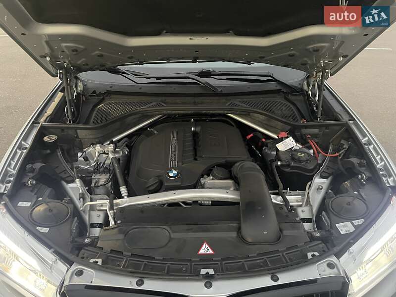 Позашляховик / Кросовер BMW X5 2015 в Києві фото 24 Позашляховик / Кросовер BMW X5 2015 в Києві